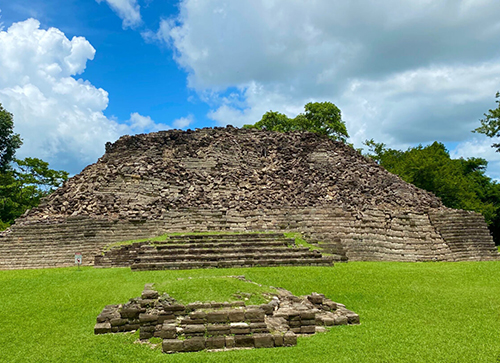 Lubaantun Visitor Center – Toledo District