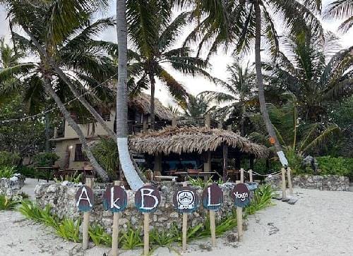Ak’bol Yoga Retreat (Ambergris Caye)